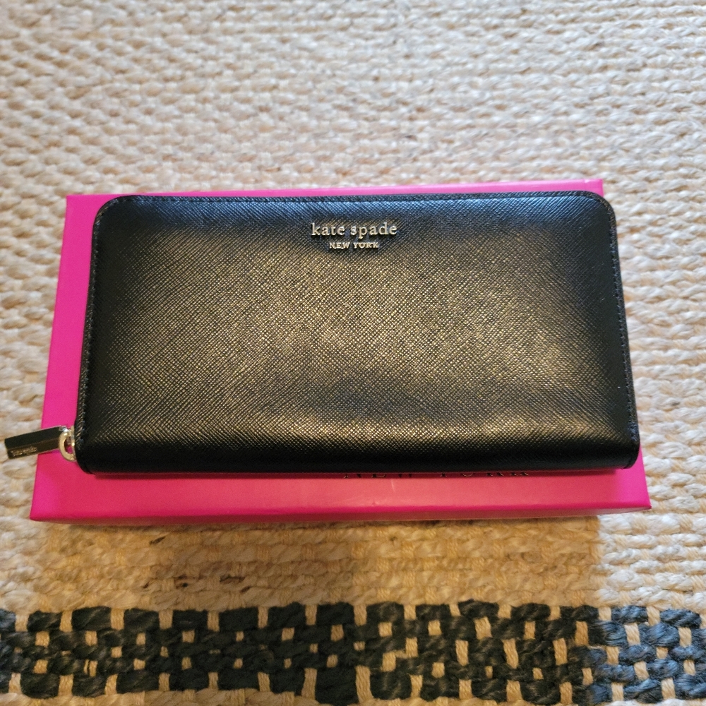 Kate Spade wallet